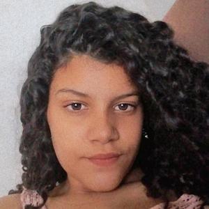 Mariana  Santos-avatar