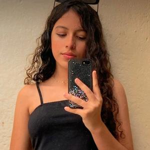 Larissa3380-avatar