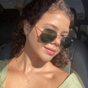 Belliza Silveira-avatar